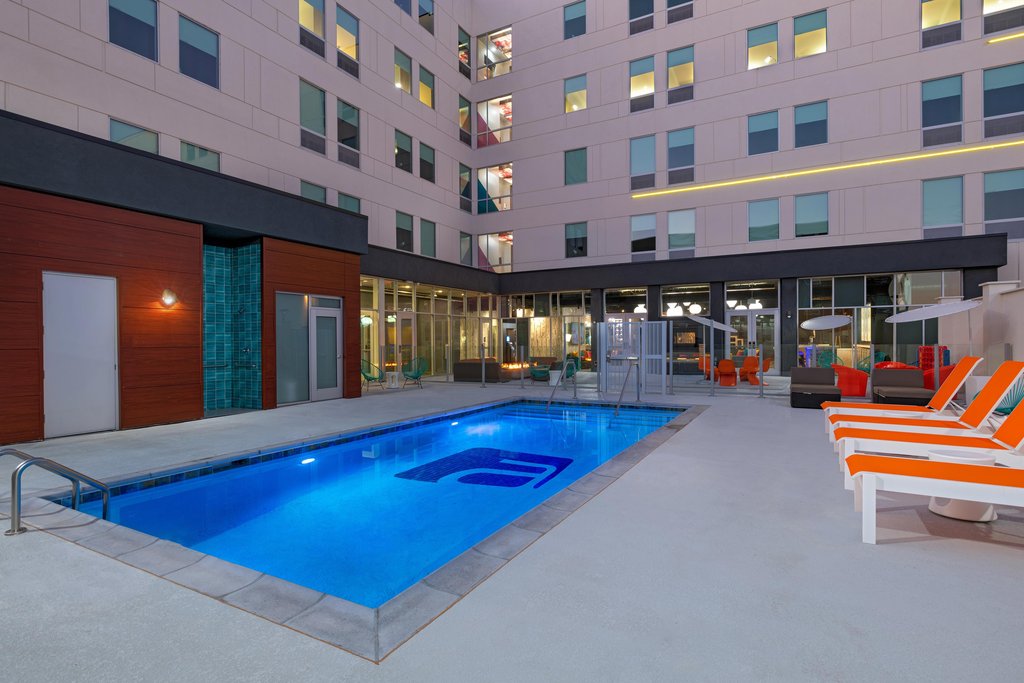 Aloft Waco Downtown, McLennan