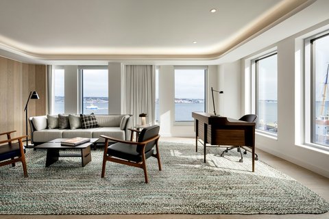 Thrumcap Suite Living Room