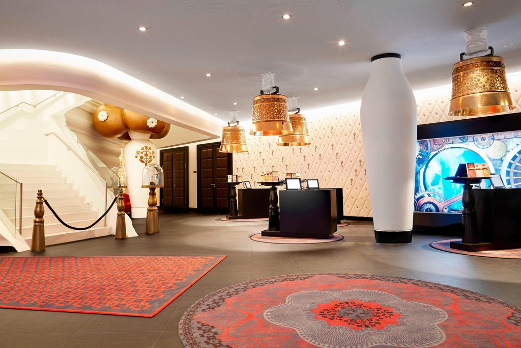 Guest photo