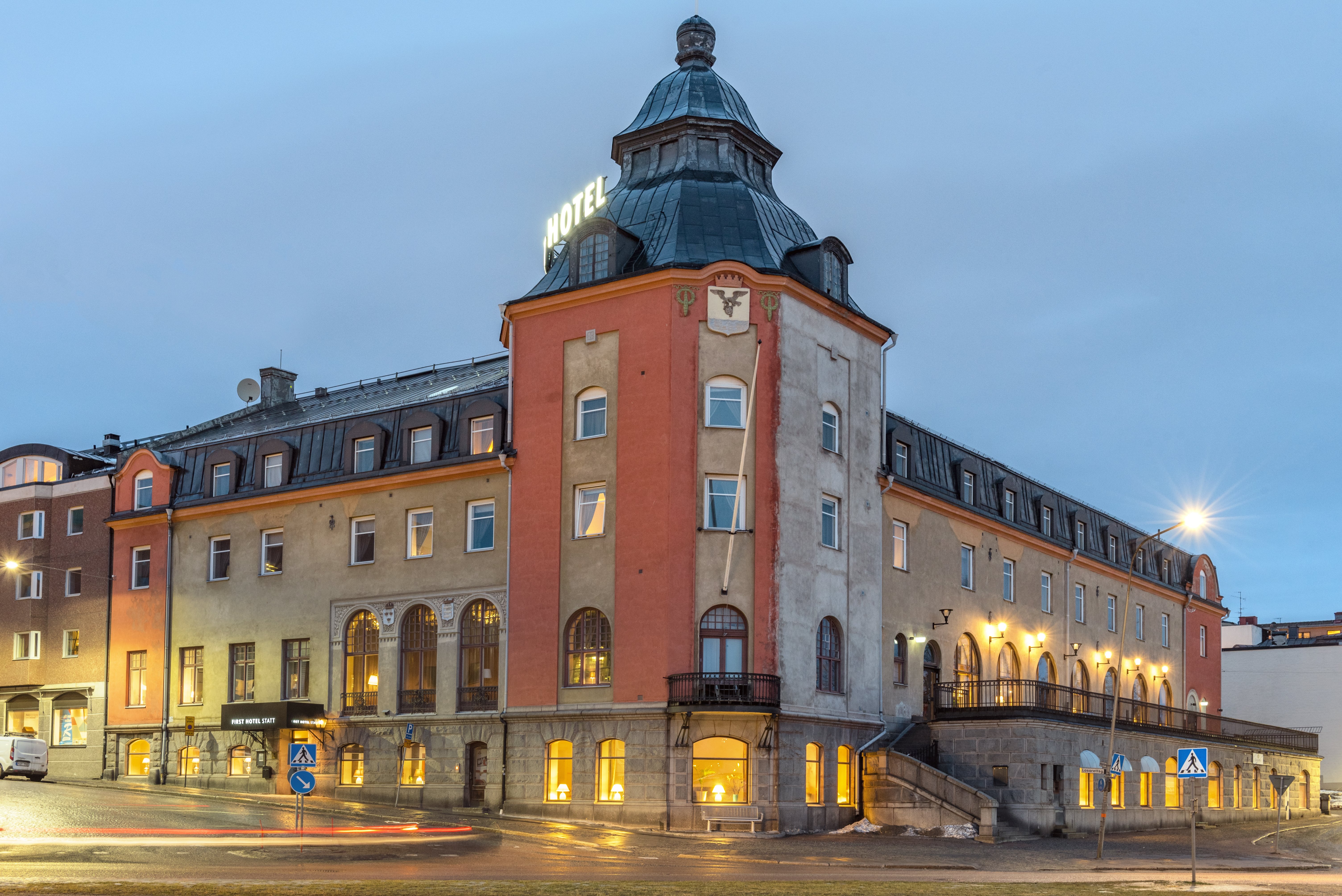 First Hotel Statt