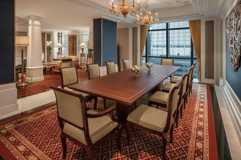 Elegant Dining Area in Ratanakosin Suite