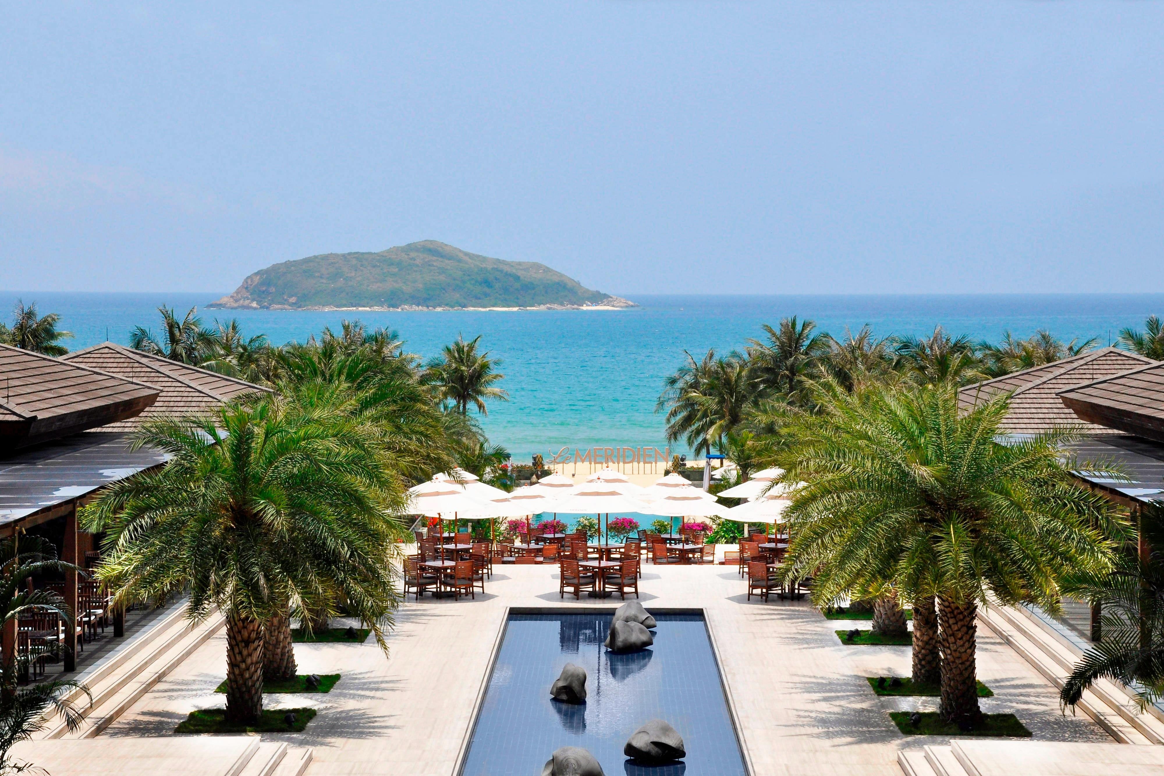 Le Meridien Shimei Bay Beach Resort