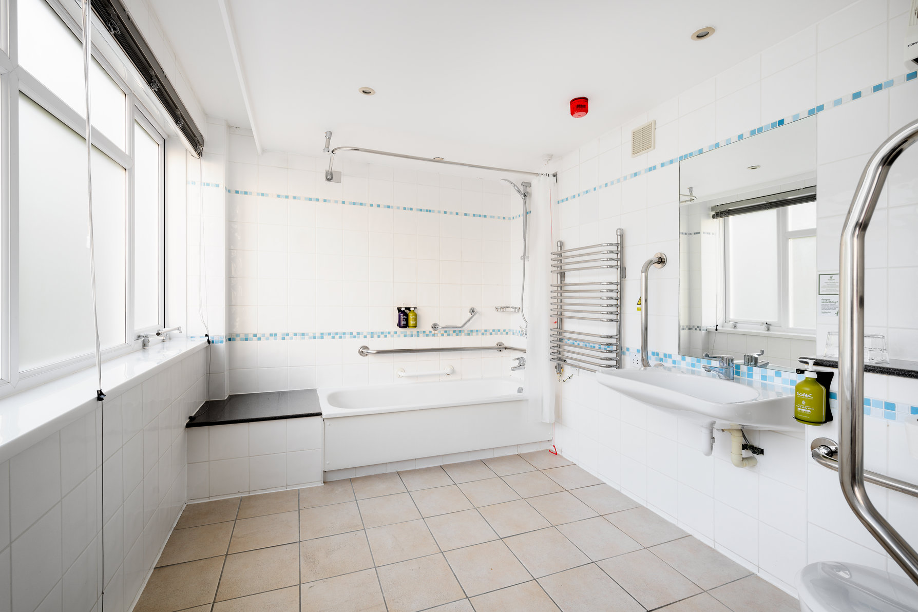 Holiday Inn YORK Room Type - 1 Double Standard Accessible