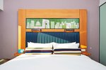 Guest room, 1 King, Park view