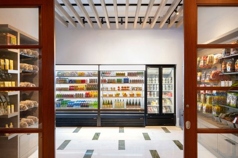 Lobby Market