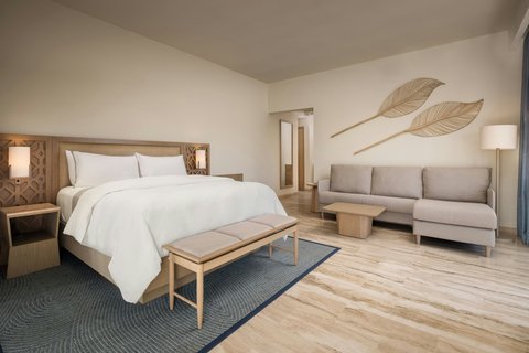 Junior Suite - 1 King Bed with Ocean View Balcony