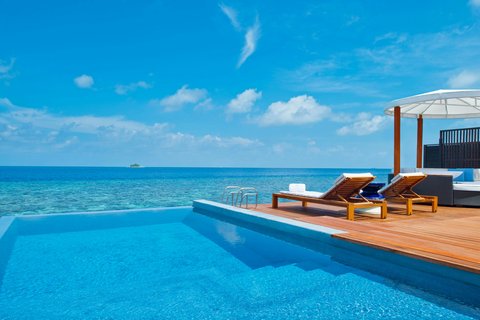 Fabulous Overwater Oasis Pool