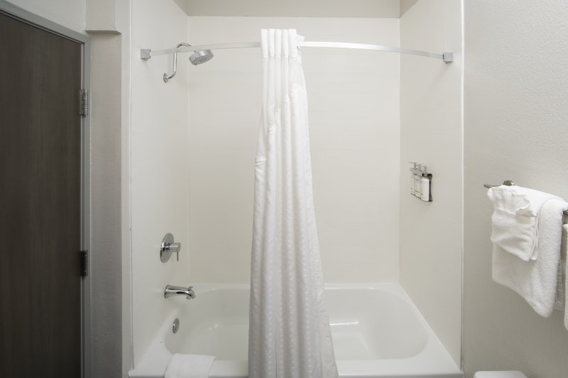 HOLIDAY INN-EXP STES CANYON