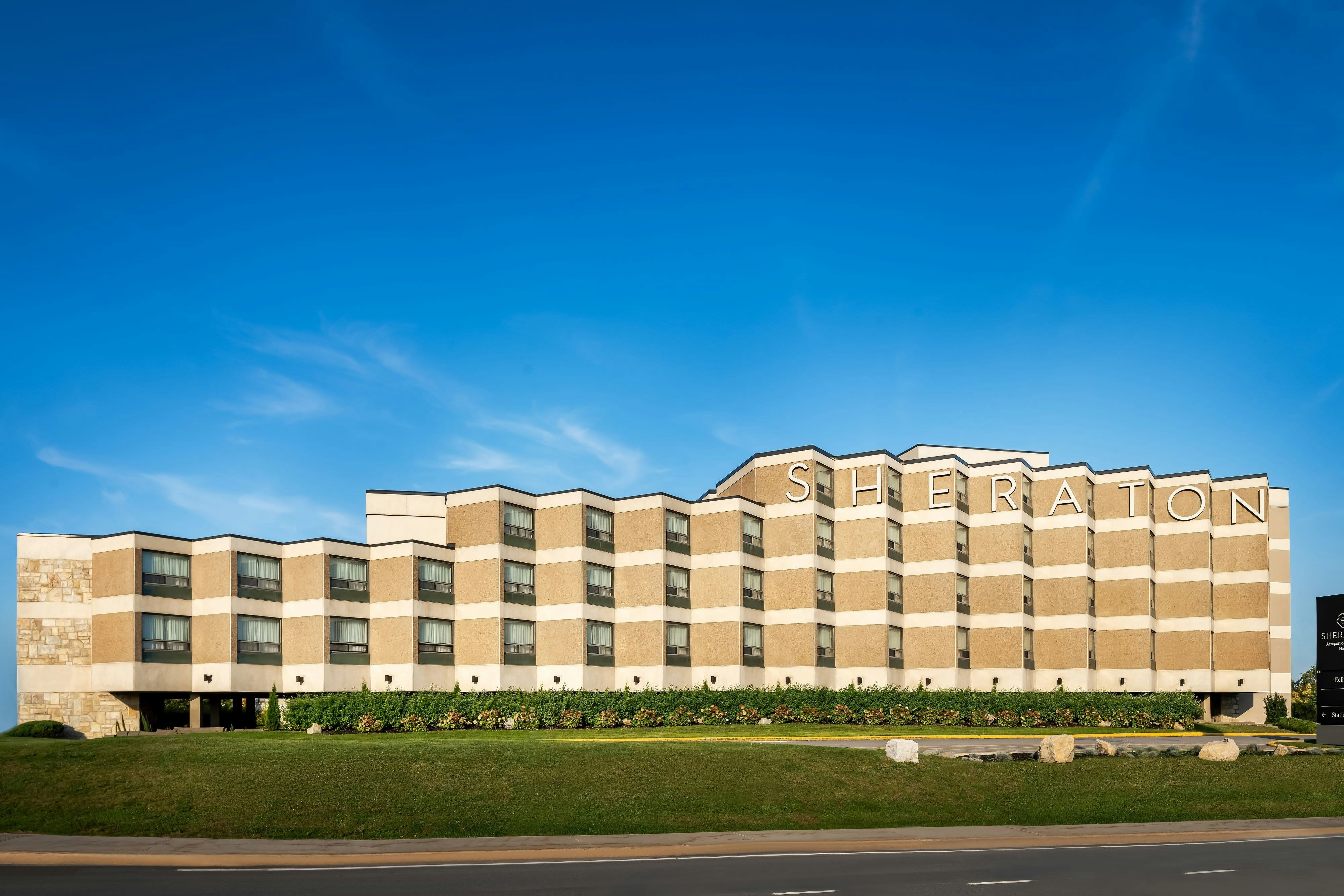 Sheraton Montreal Airport Hotel