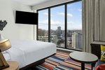 Breezy, Guest room, 1 King, City view, High floor