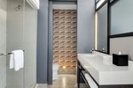 Aloft, Guest room, 1 King, Limited view