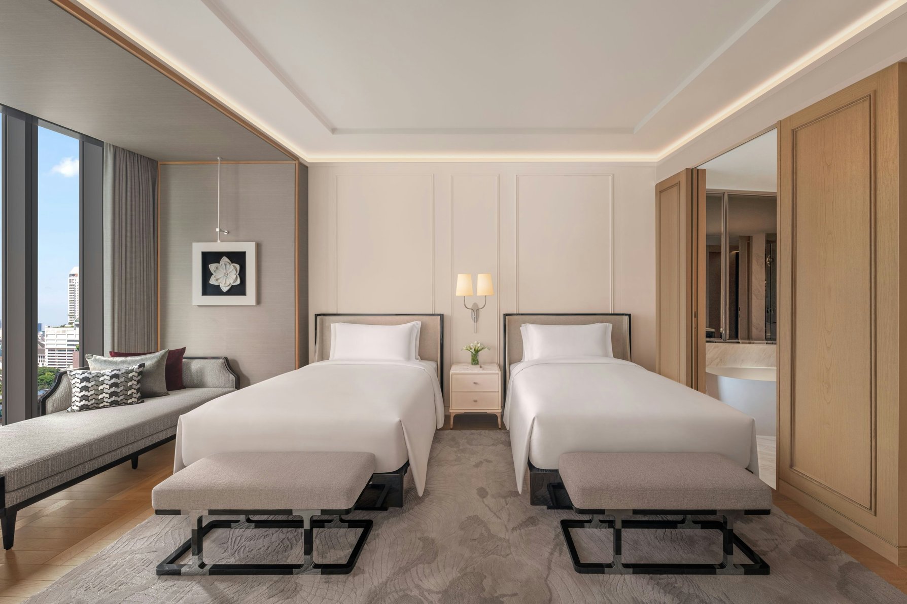 The Ritz-Carlton, Bangkok Room Type - Club, Club lounge access, Guest room, 2 Double