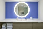 Chic, Guest room, 1 King, Pool view