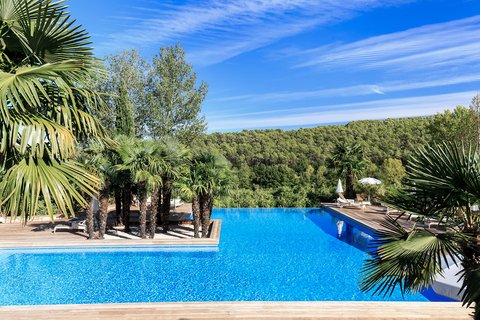 Outdoor Infinity Pool