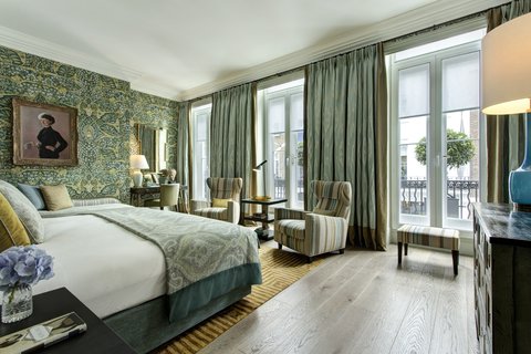 RFH Brown's Hotel - Kipling Suite