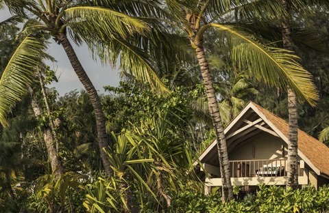 Sunset Beach Villa Exterior