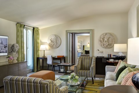 RFH Hotel de Russie - Popolo Suite with Terrace
