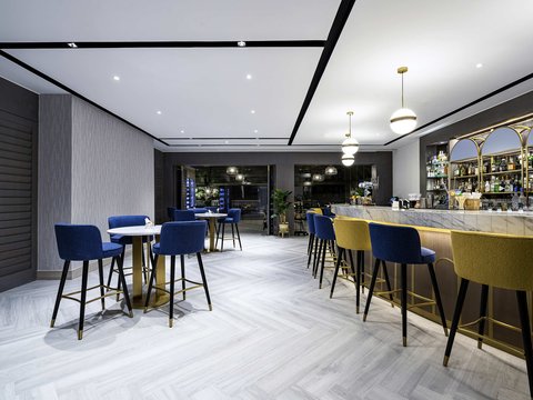 Bar/Lounge