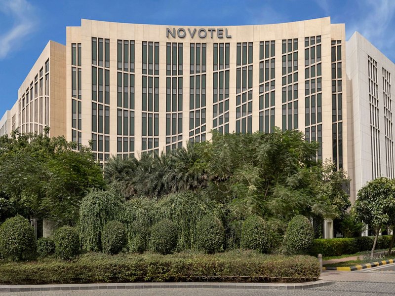 Khách sạn Novotel New Delhi Aerocity