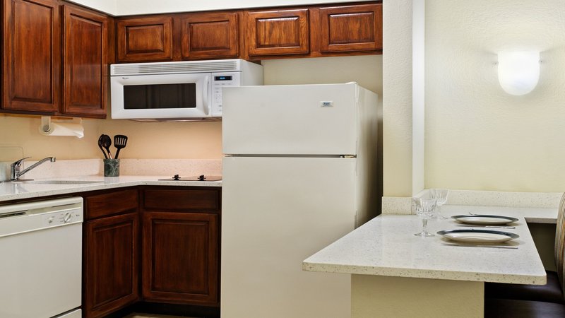 STAYBRIDGE STES DTWN CONV CTR