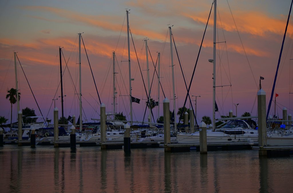 On the Bay in Corpus Christi - Welcome to Holiday Inn