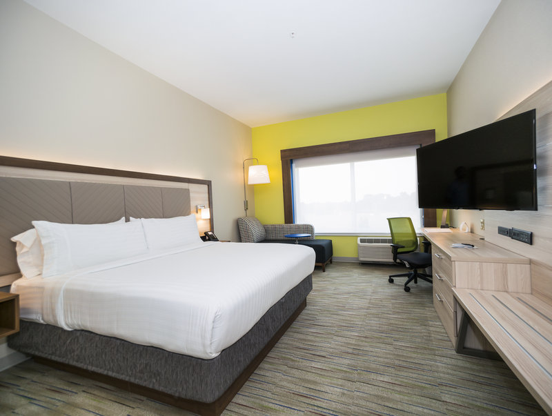 Holiday Inn Express and Suites Southaven Central – Memphis