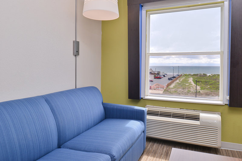 Holiday Inn Express and Suites Corpus Christi-N Padre Island