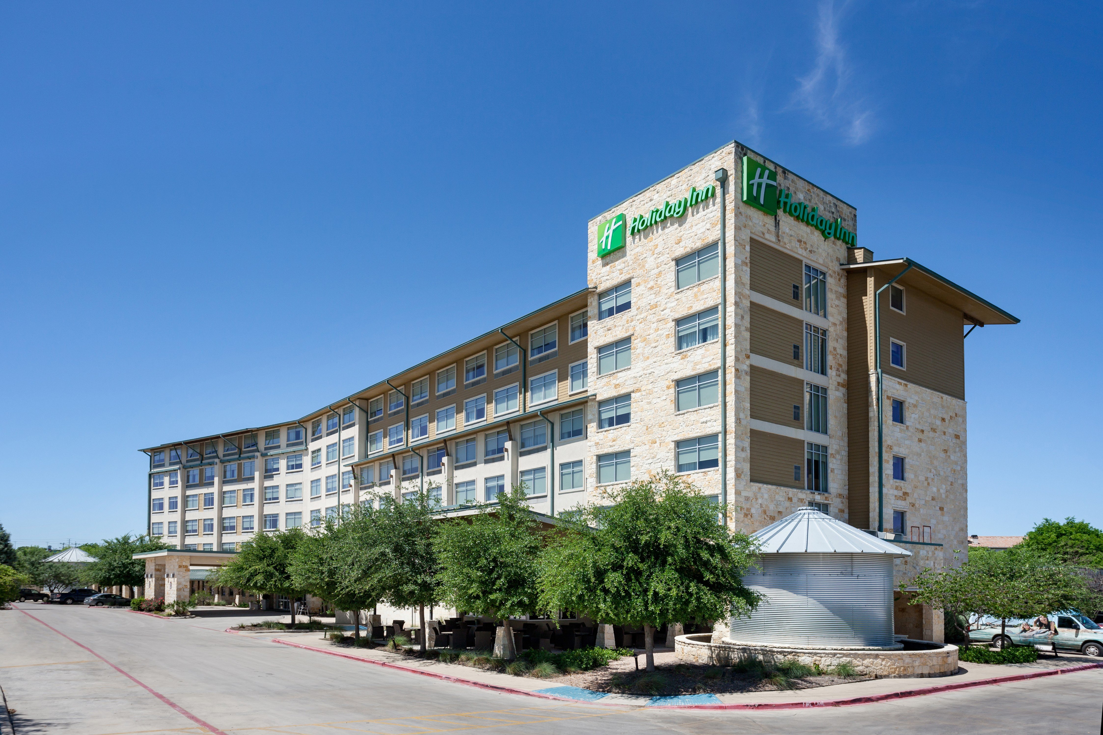 Holiday Inn Northwest/SeaWorld Area