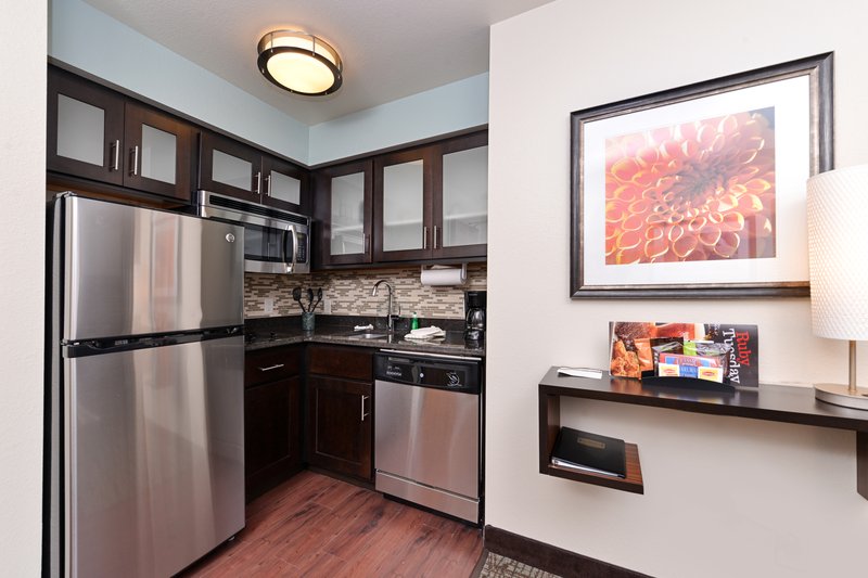 STAYBRIDGE SUITES SIOUX FALLS