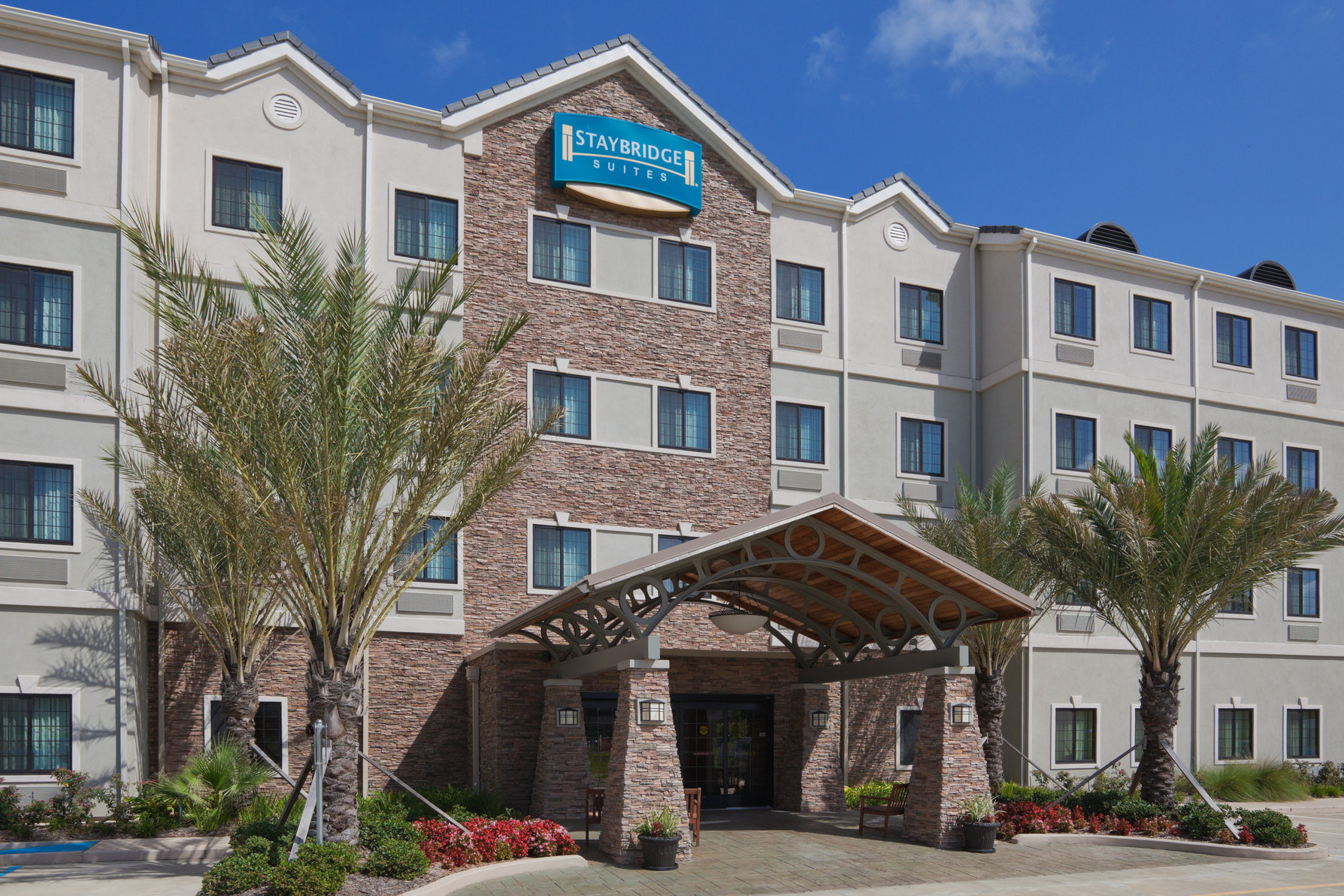 Hotel Exterior Entrance Lafayette Airport