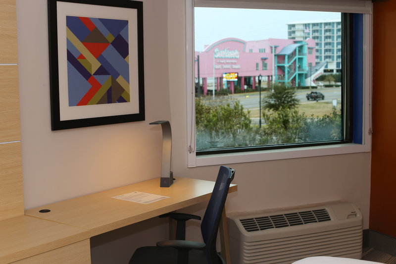 Holiday Inn Express Biloxi – Beach Blvd