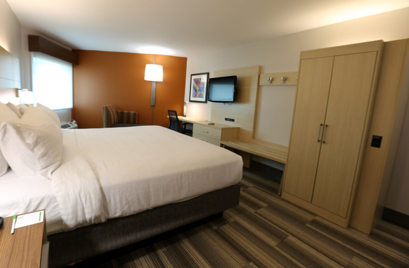 Holiday Inn Express Biloxi – Beach Blvd