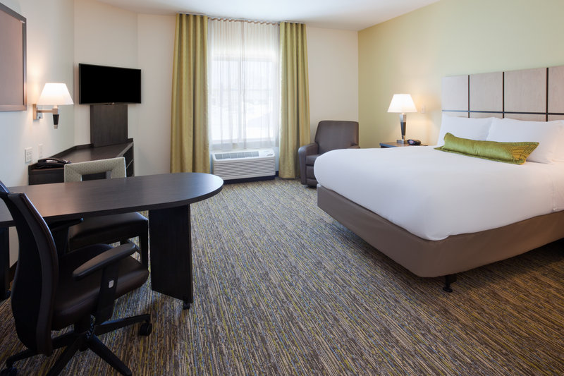 Candlewood Suites Bemidji – Paul Bunyan