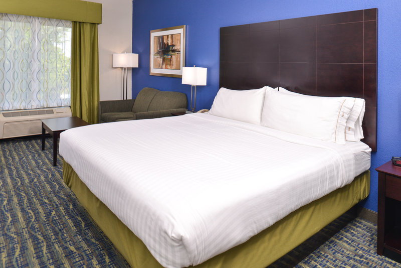 HOLIDAY INN EXP STES SAN ANTON
