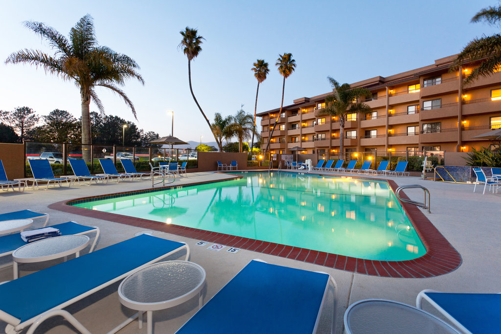 Holiday Inn Hotel & Suites SANTA MARIA