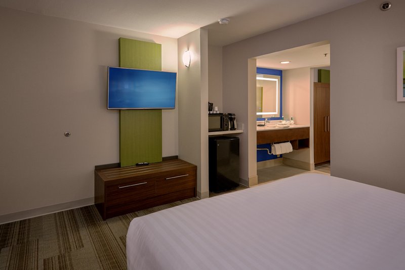 Holiday Inn Express Pigeon Forge – Sevierville