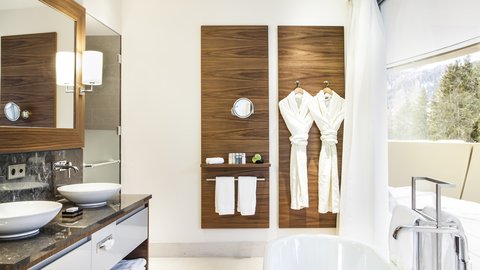 Alpine Suite Badewanne