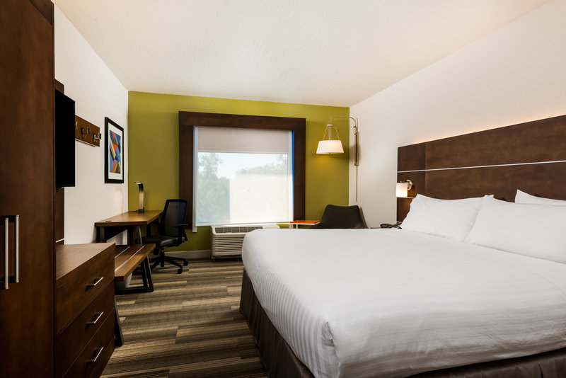 HOLIDAY INN EXPRESS BARTOW