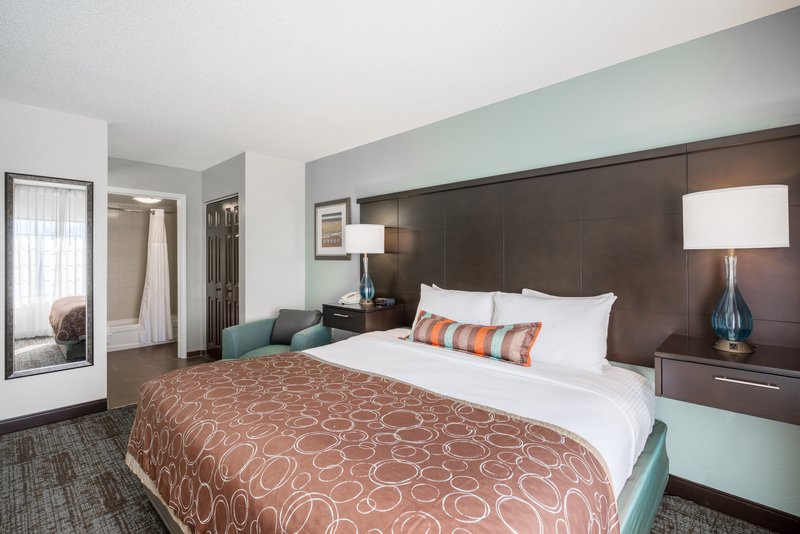 STAYBRIDGE SUITES-NEWARK