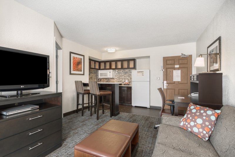 STAYBRIDGE SUITES-NEWARK