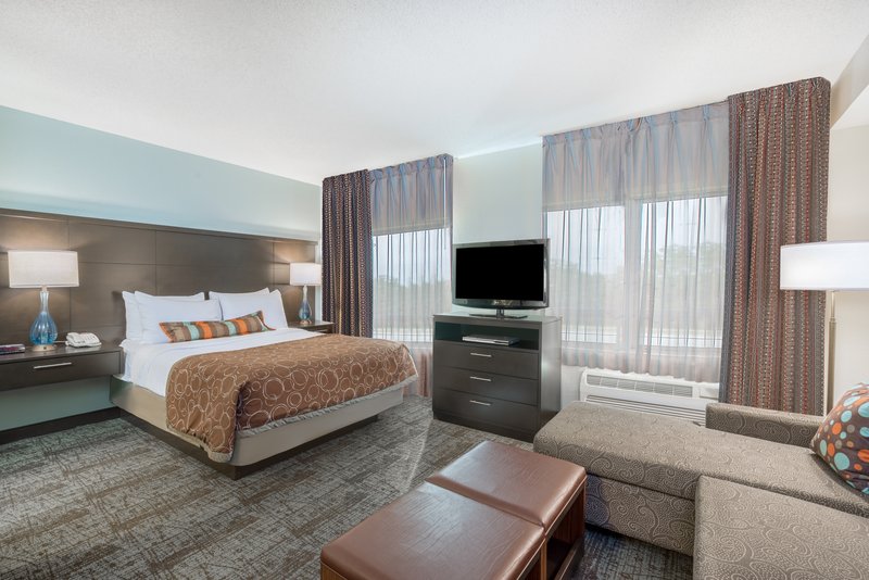 STAYBRIDGE SUITES-NEWARK