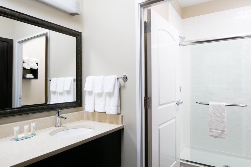 Staybridge Suites Des Moines Downtown