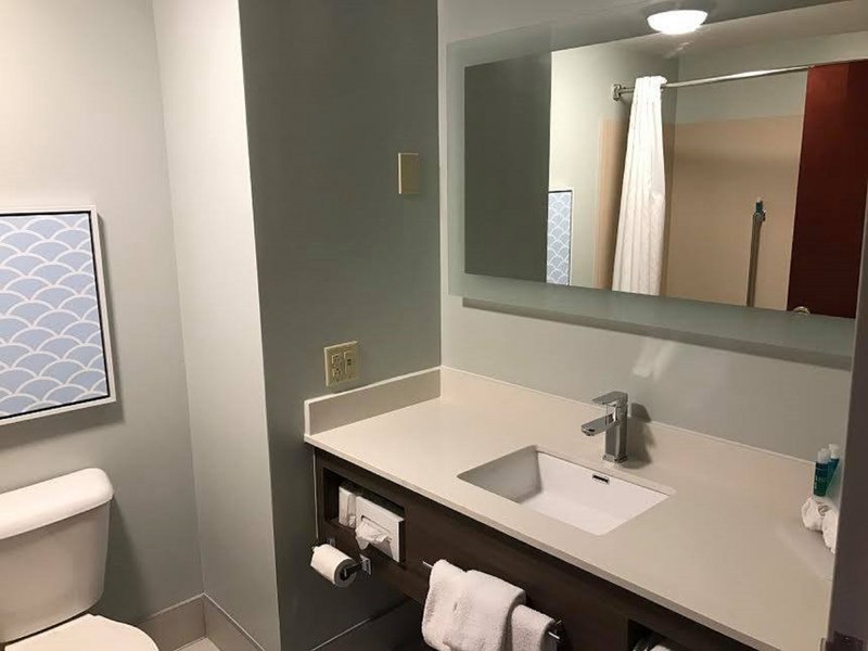 HOLIDAY INN EX STES BROOKVILLE