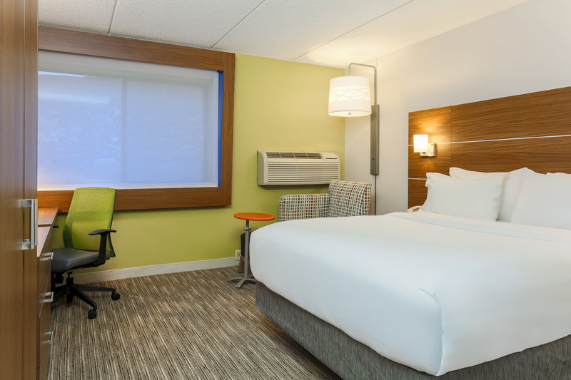 1 BED HEAR MOBILITY ACCESSIBLE TUB NOSMK