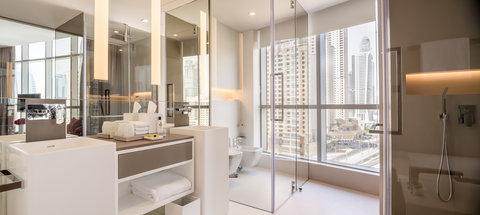 Indulgent Vanity Zones With Sweeping Views For Everyday Rituals