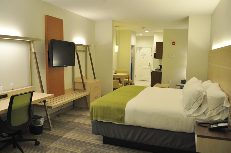Holiday Inn Express and Suites Price