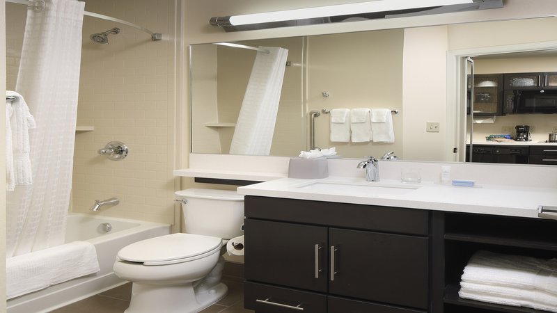 Candlewood Suites Newark South
