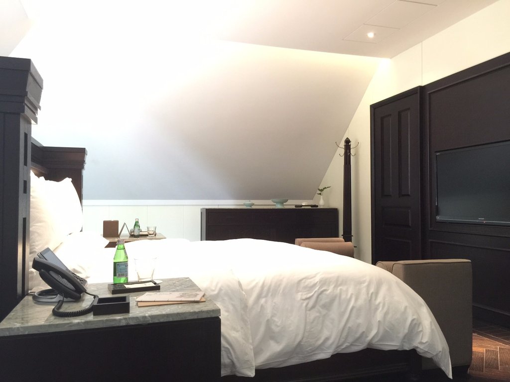 Guest photo