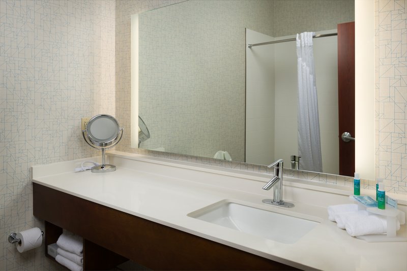 HOLIDAY INN EXP STES INDEPENDE