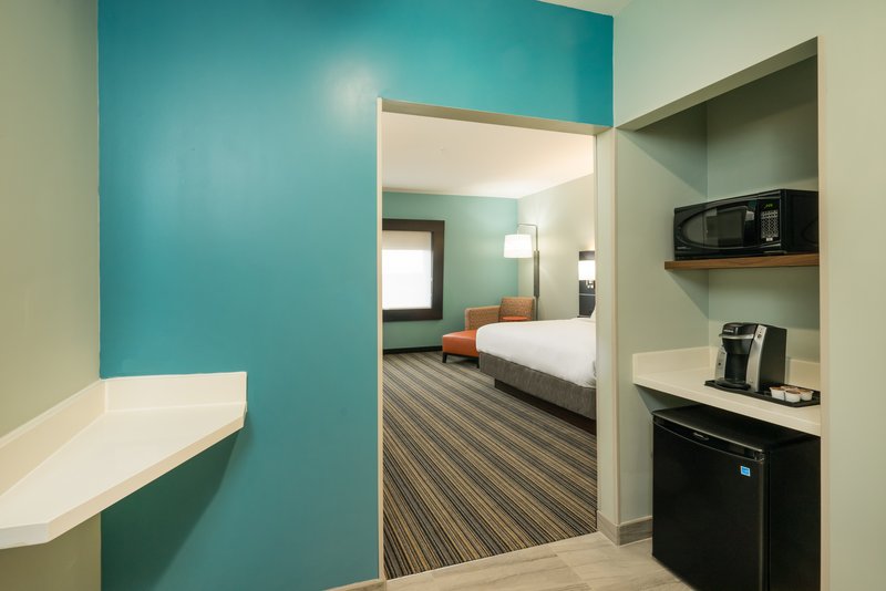 Holiday Inn Express and Suites Greenville SE – Simpsonville